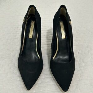 Carmen Steffens black suede 3 inch heels, size 35 Brazil, size 37 European.